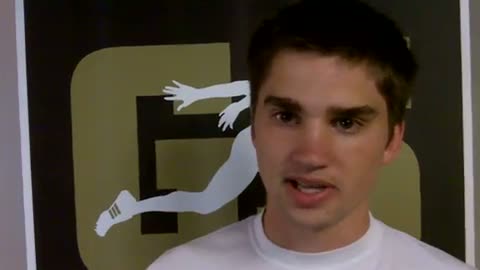 [@Daniel Everett] before Dream Mile 2011 adidas Golden Stripes [#pre race interview]