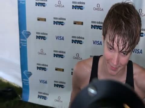 [@Lukas Verzbicas mod after 35971 mile at 2011 Dream Mile adidas Grand Prix