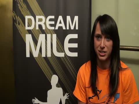 Shelby Houlihan before Dream Mile 2011 adidas Golden Stripes
