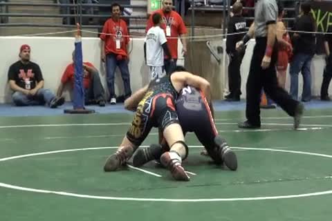 130 lbs finals Zach Elam MO vs. Xavier Harris NE