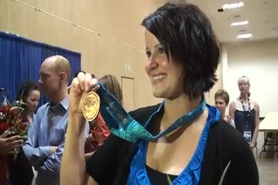2000 US Olympian Elise Ray with her New Olympic Medal