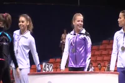 CoverGirl Classic Sr Vault Awards