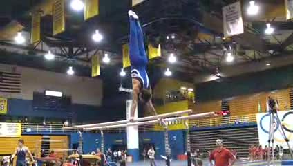 Universal (Danell Leyva)