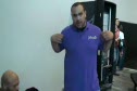 Seated row machine